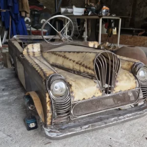 Voiture à pédales
